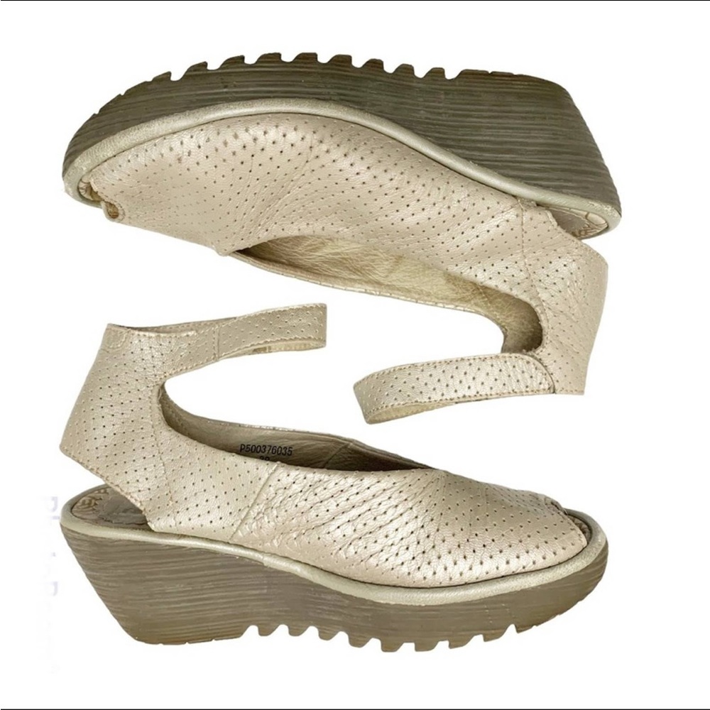 Fly London Yala metallic perforated leather peep toe wedge sandals 38/8